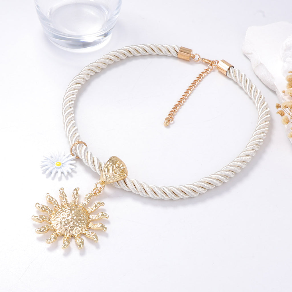 Atemberaubende Halskette für den Alltag