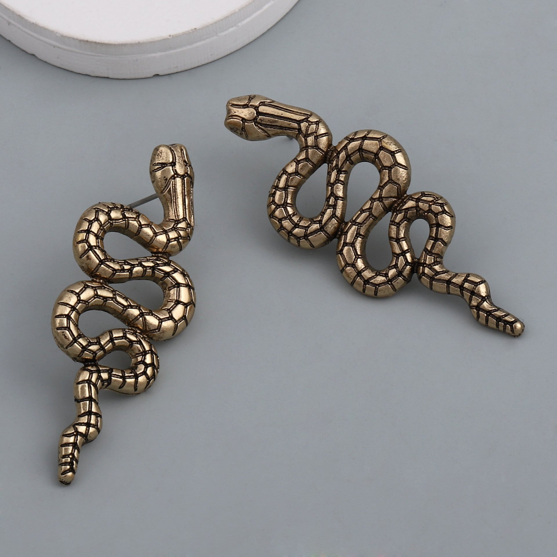 Atemberaubende Ohrring für den Alltag