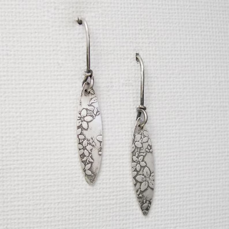 Atemberaubende Ohrring für den Alltag