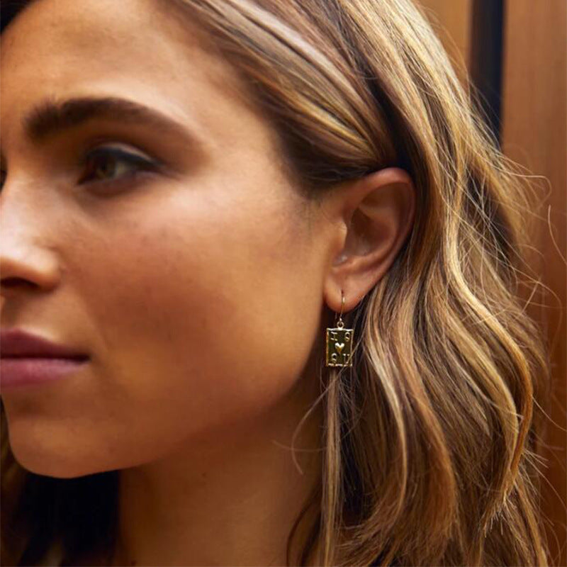 Atemberaubende Ohrring für den Alltag