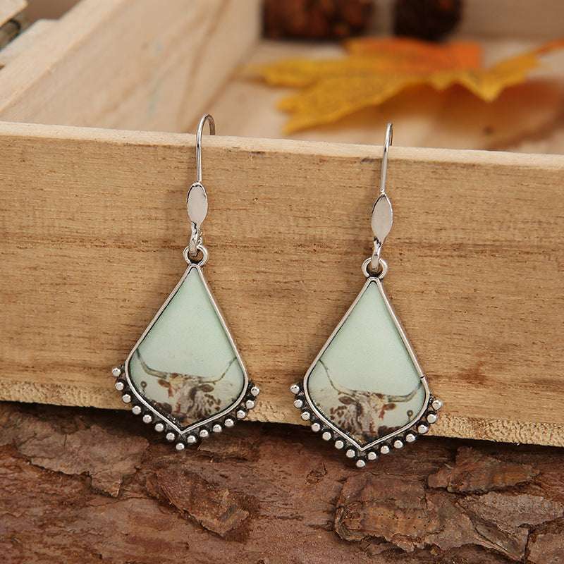 Schöne Ohrring mit einzigartigem Stil