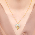 Zarte handwerkliche Gold Halskette