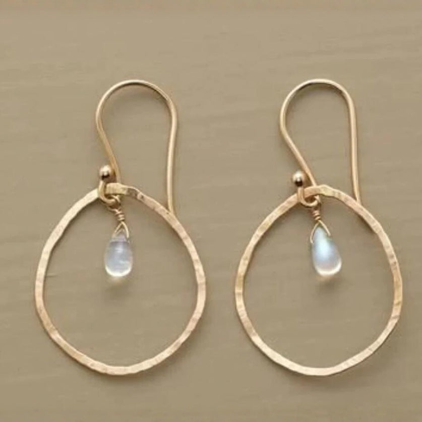 Schöne Ohrring mit einzigartigem Stil