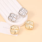 Atemberaubende Ohrring für den Alltag