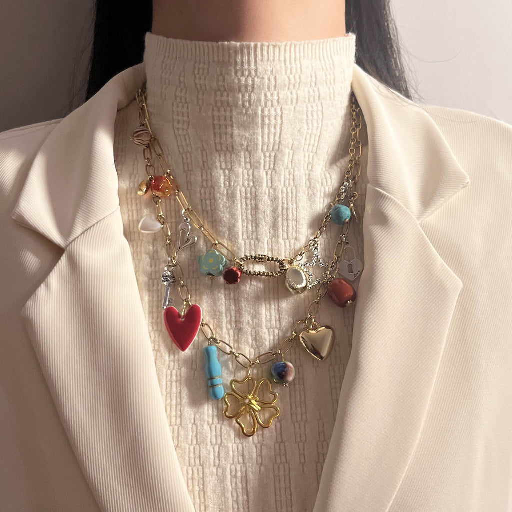 Zarte handwerkliche Halskette