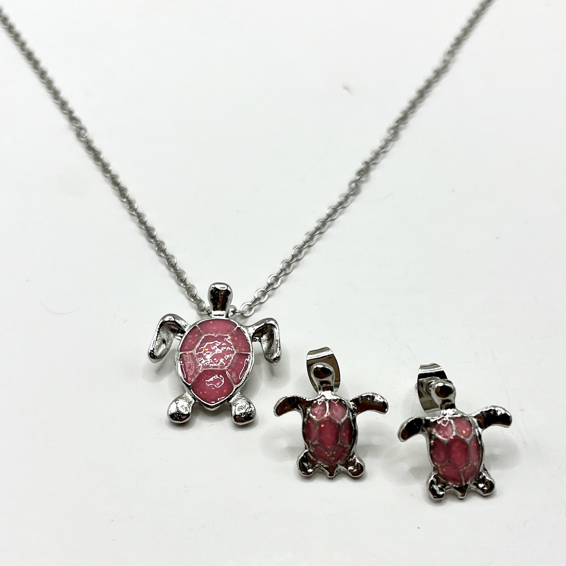 Schöne Halskette mit einzigartigem Stil