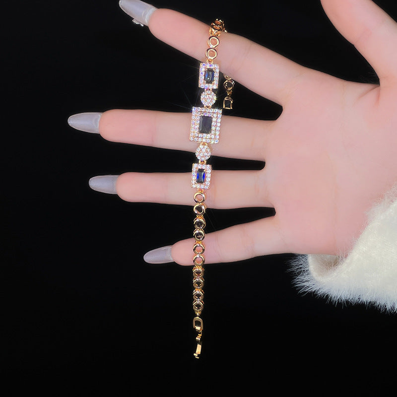 Zarte handwerkliche Armband