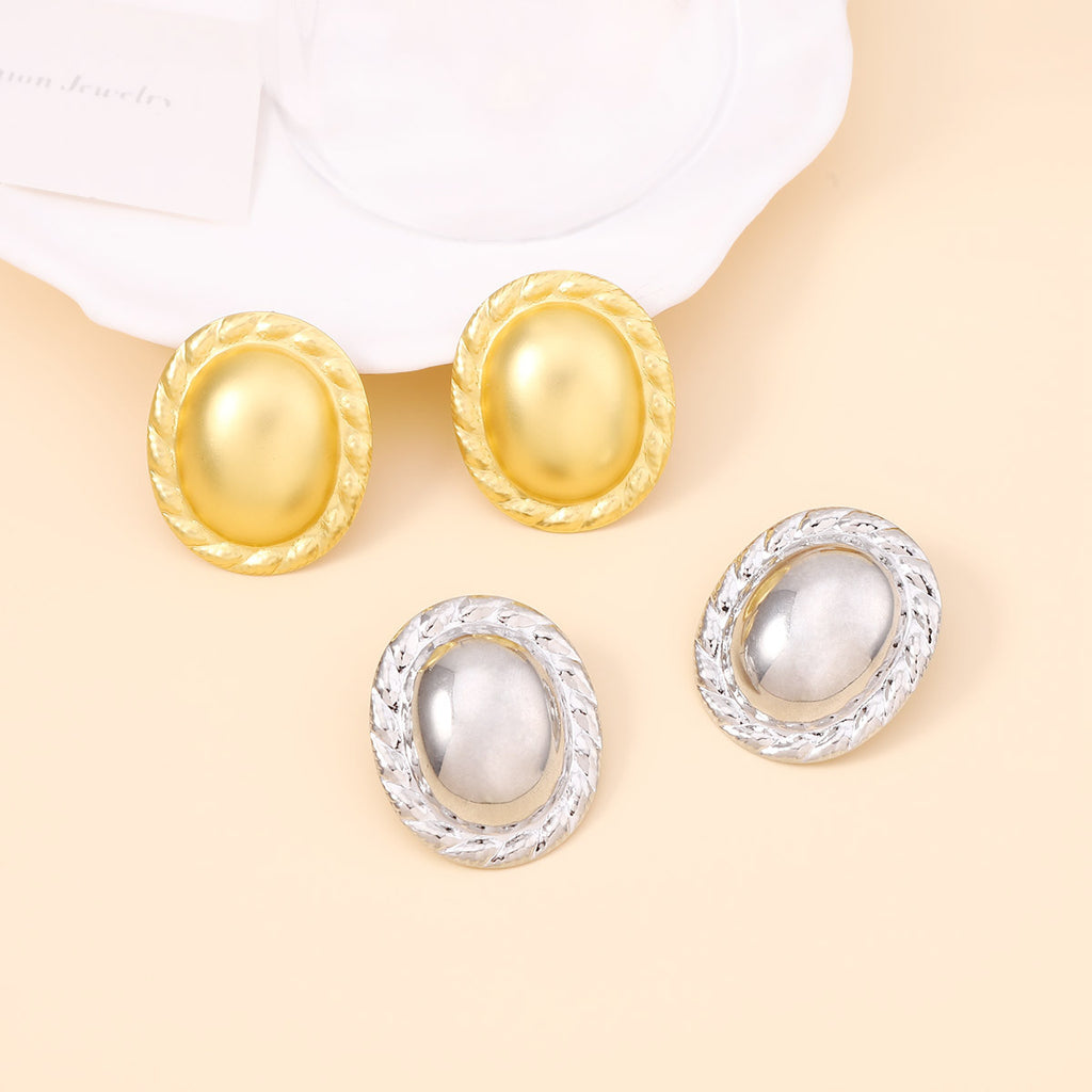 Atemberaubende Ohrring für den Alltag