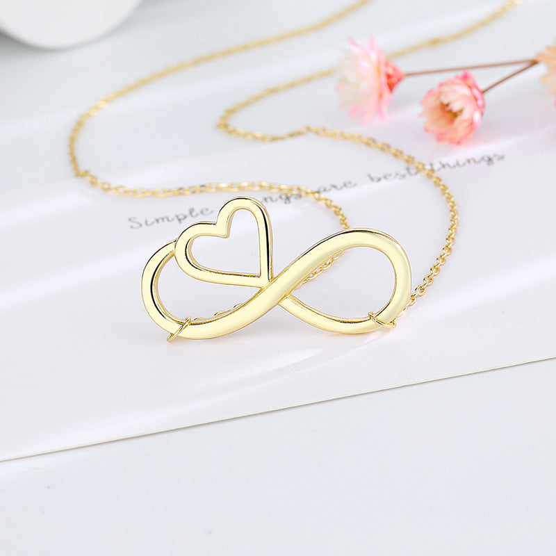 Schöne Halskette mit einzigartigem Stil