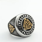 Zarte handwerkliche Ring