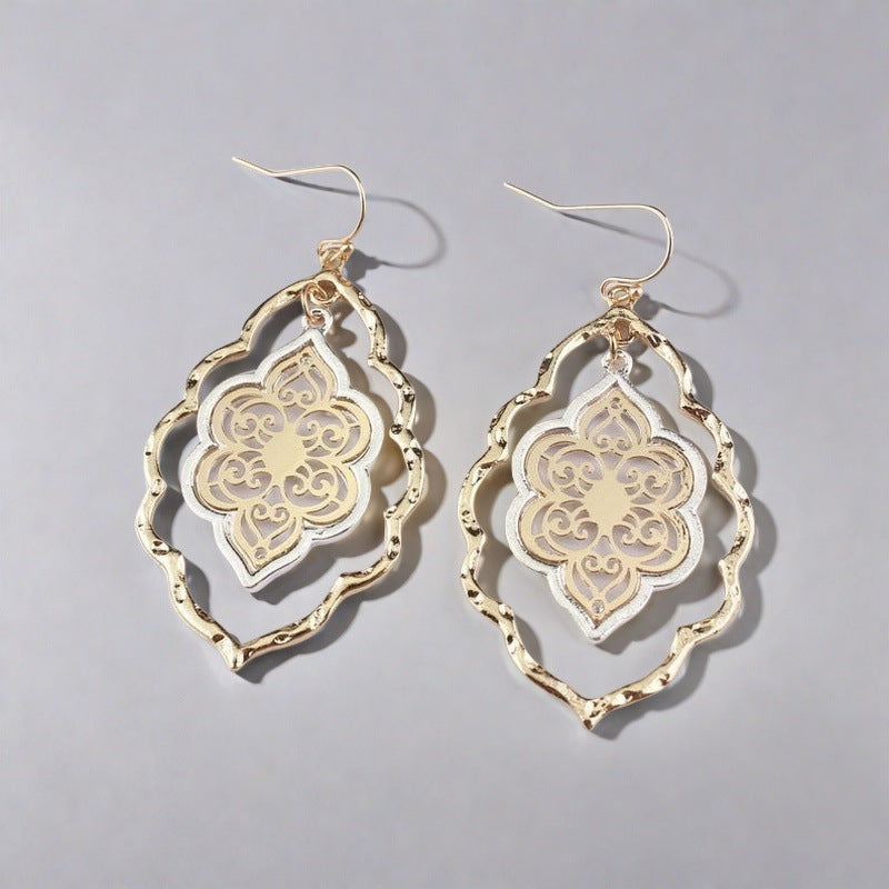 Schöne Ohrring mit einzigartigem Stil