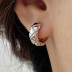 Atemberaubende Gold Ohrring für den Alltag