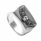 Zarte handwerkliche Ring