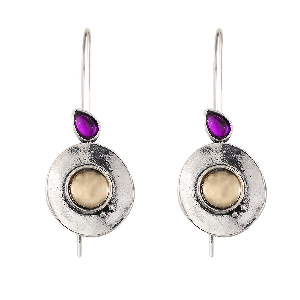 Zarte handwerkliche Ohrring