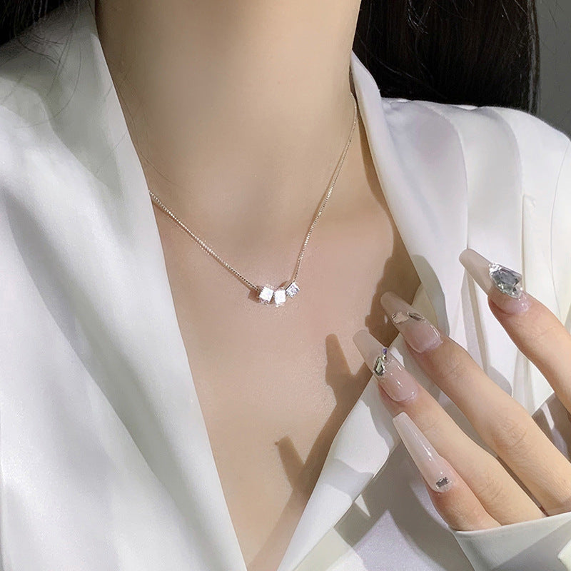 Klassische Halskette mit zeitloser Eleganz