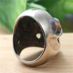Zarte handwerkliche Ring