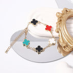 Schöne Halskette mit einzigartigem Stil