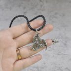 Schöne Halskette mit einzigartigem Stil