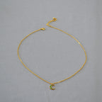 Schöne Gold Halskette mit einzigartigem Stil