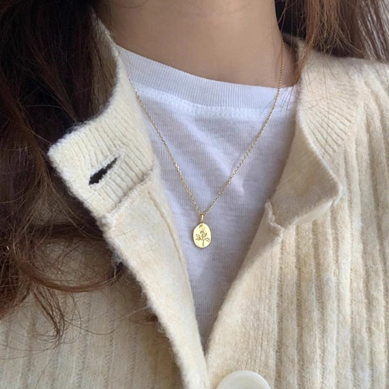 Zarte handwerkliche Halskette