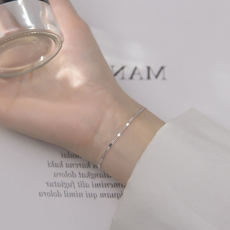 Schöne Armband mit einzigartigem Stil