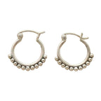 Zarte handwerkliche Ohrring