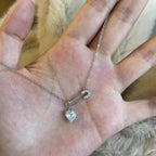 Schöne Halskette mit einzigartigem Stil