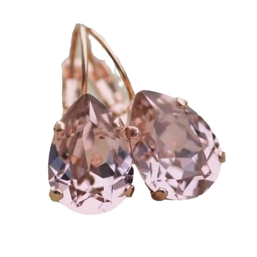 Atemberaubende Ohrring für den Alltag