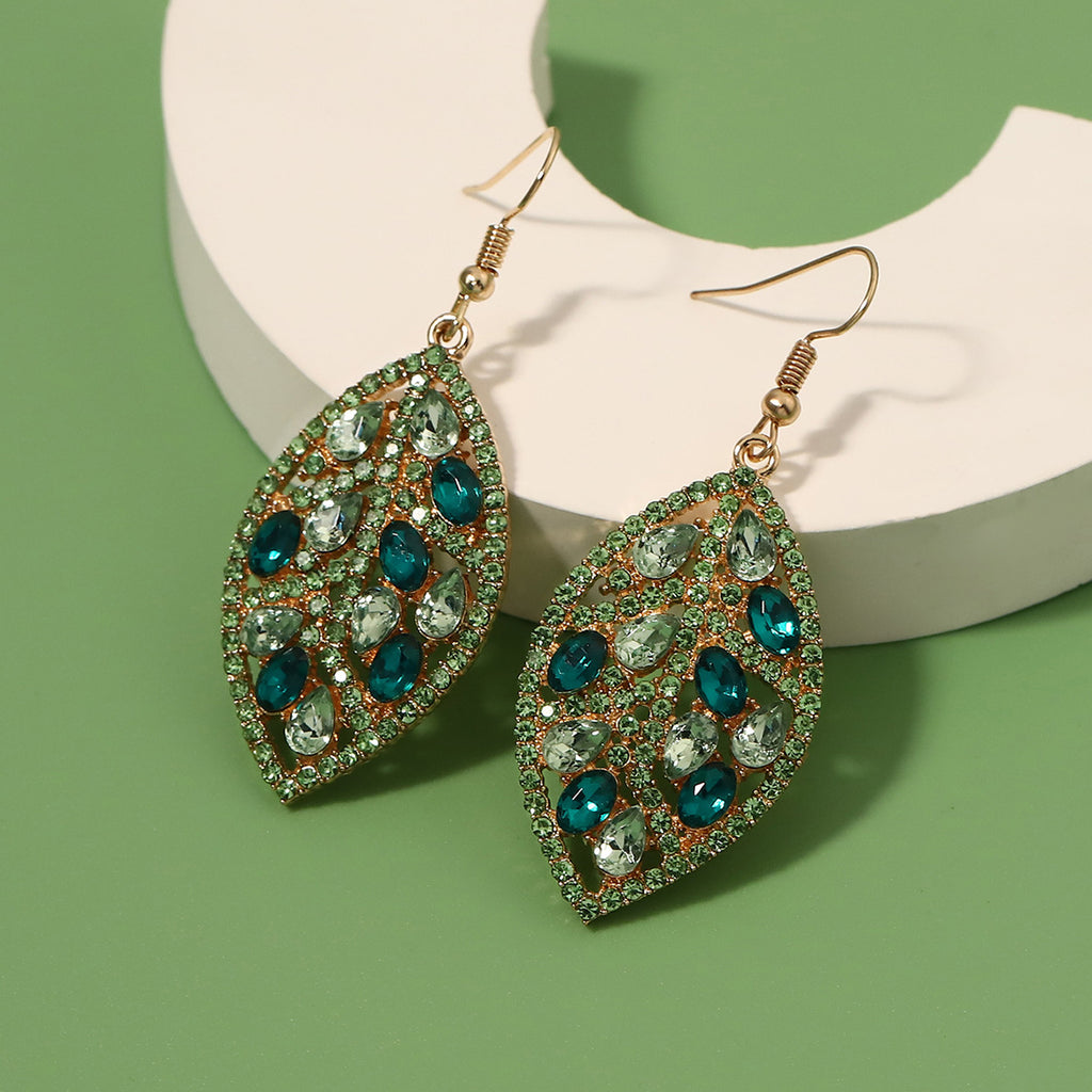 Atemberaubende Ohrring für den Alltag