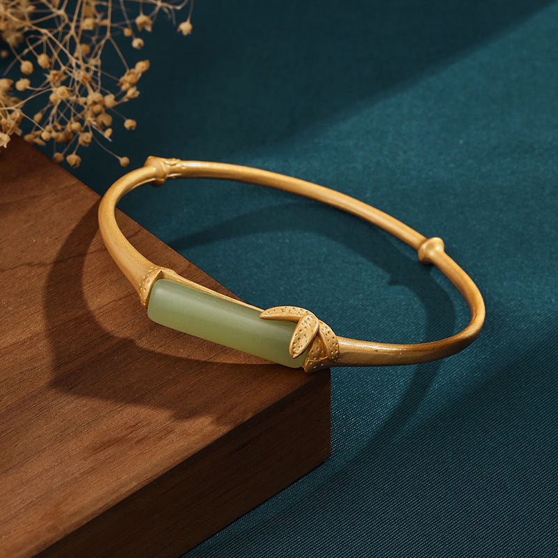 Klassische Gold Armband mit zeitloser Eleganz