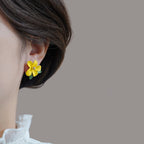 Atemberaubende Ohrring für den Alltag