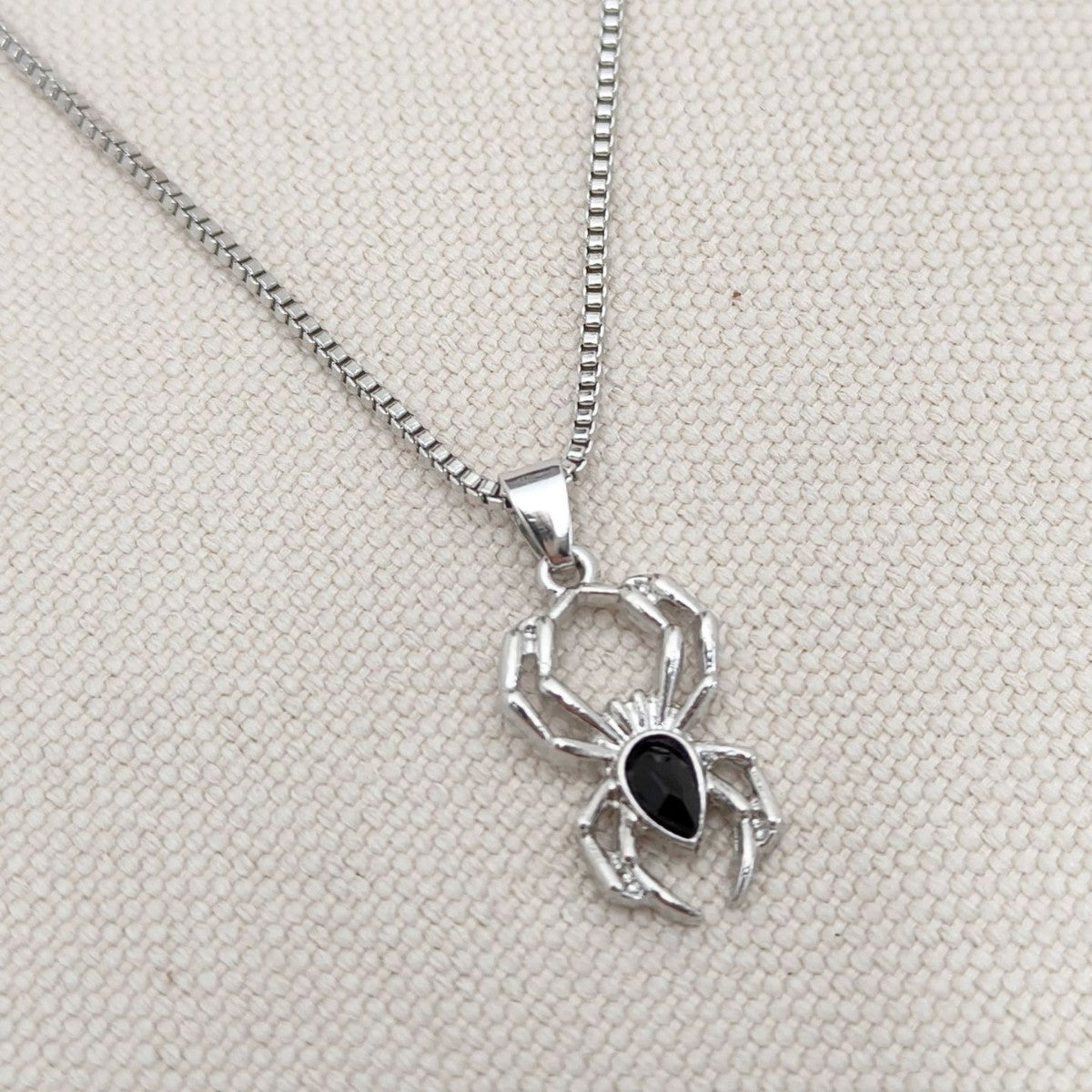 Klassische Halskette mit zeitloser Eleganz