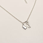 Schöne Halskette mit einzigartigem Stil