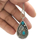 Zarte handwerkliche Ohrring