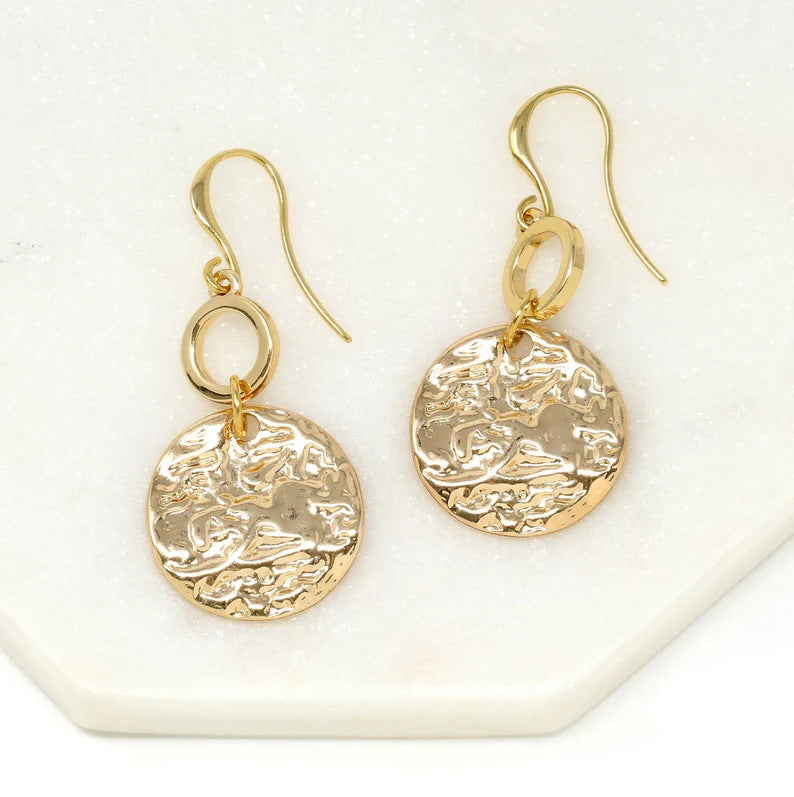 Atemberaubende Ohrring für den Alltag