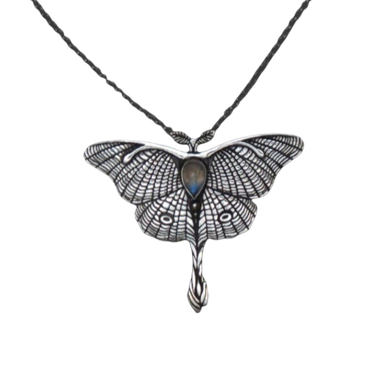 Schöne Halskette mit einzigartigem Stil