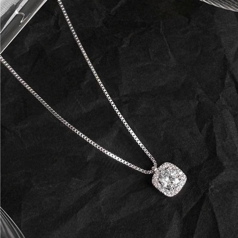 Romantische Halskette für besondere Momente