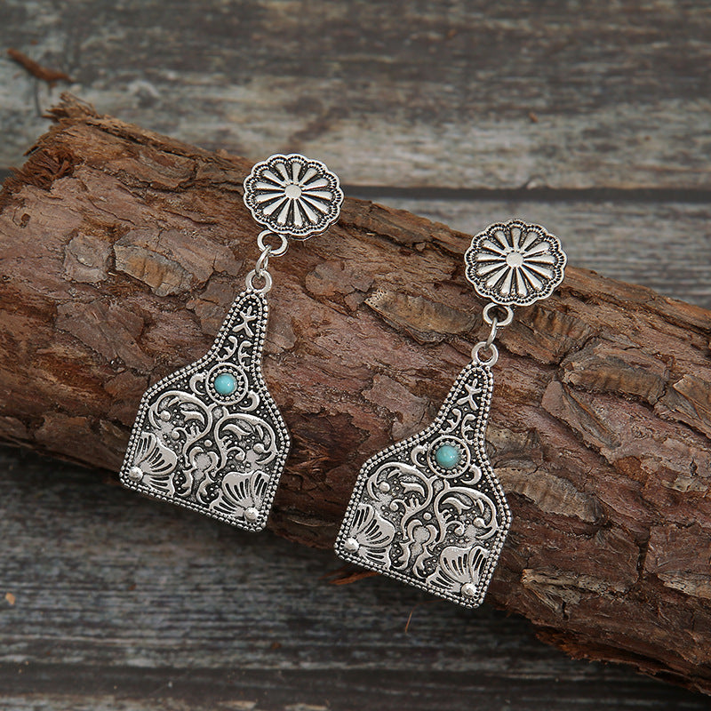 Zarte handwerkliche Ohrring