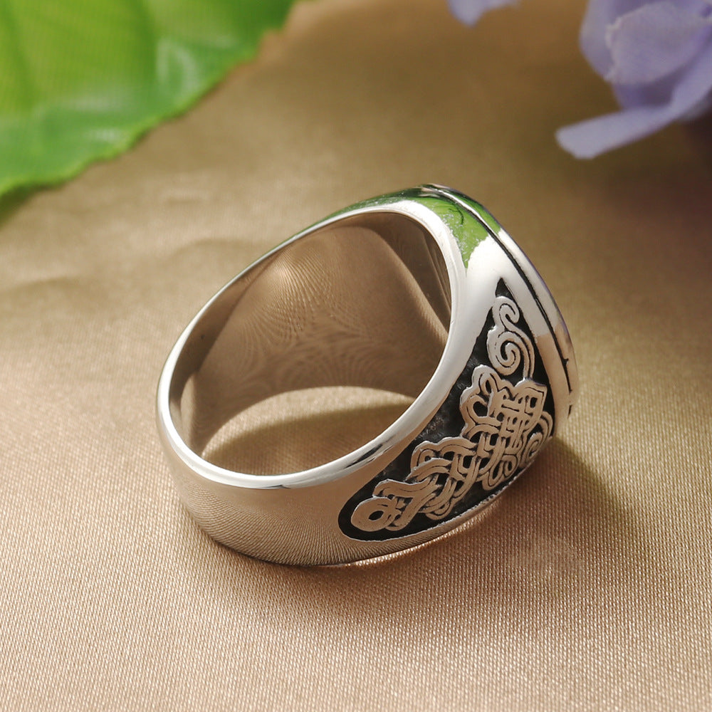 Klassische Ring mit zeitloser Eleganz