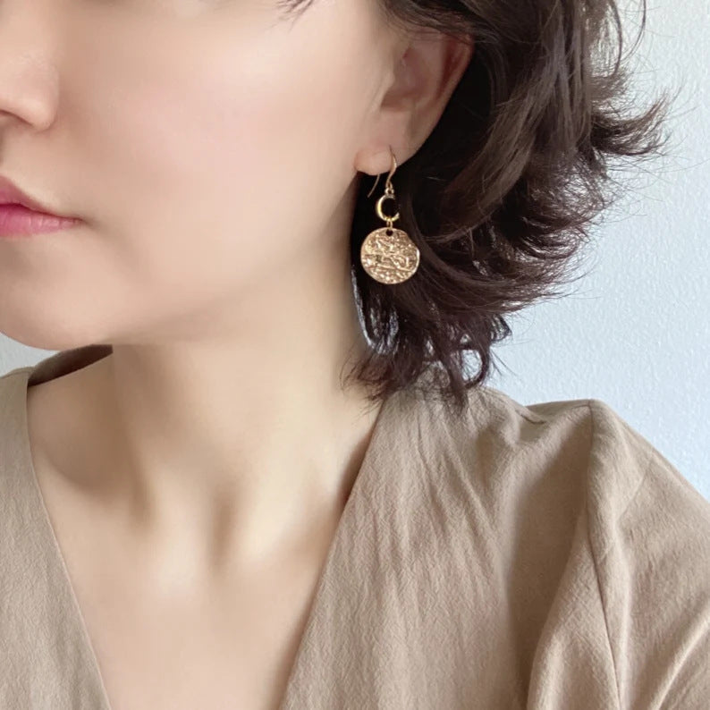 Atemberaubende Ohrring für den Alltag