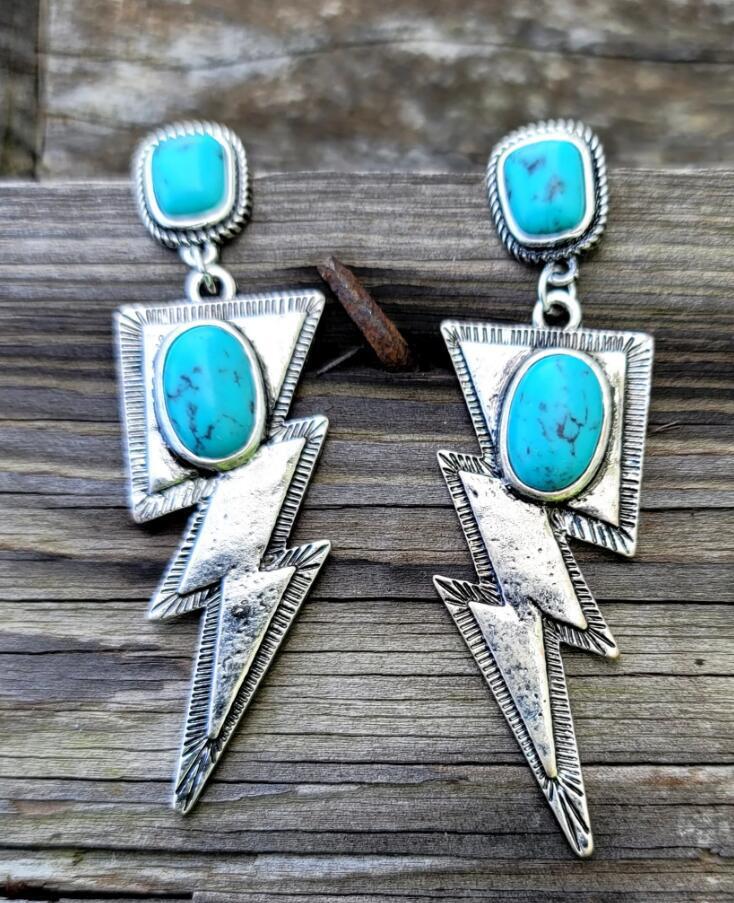 Atemberaubende Ohrring für den Alltag