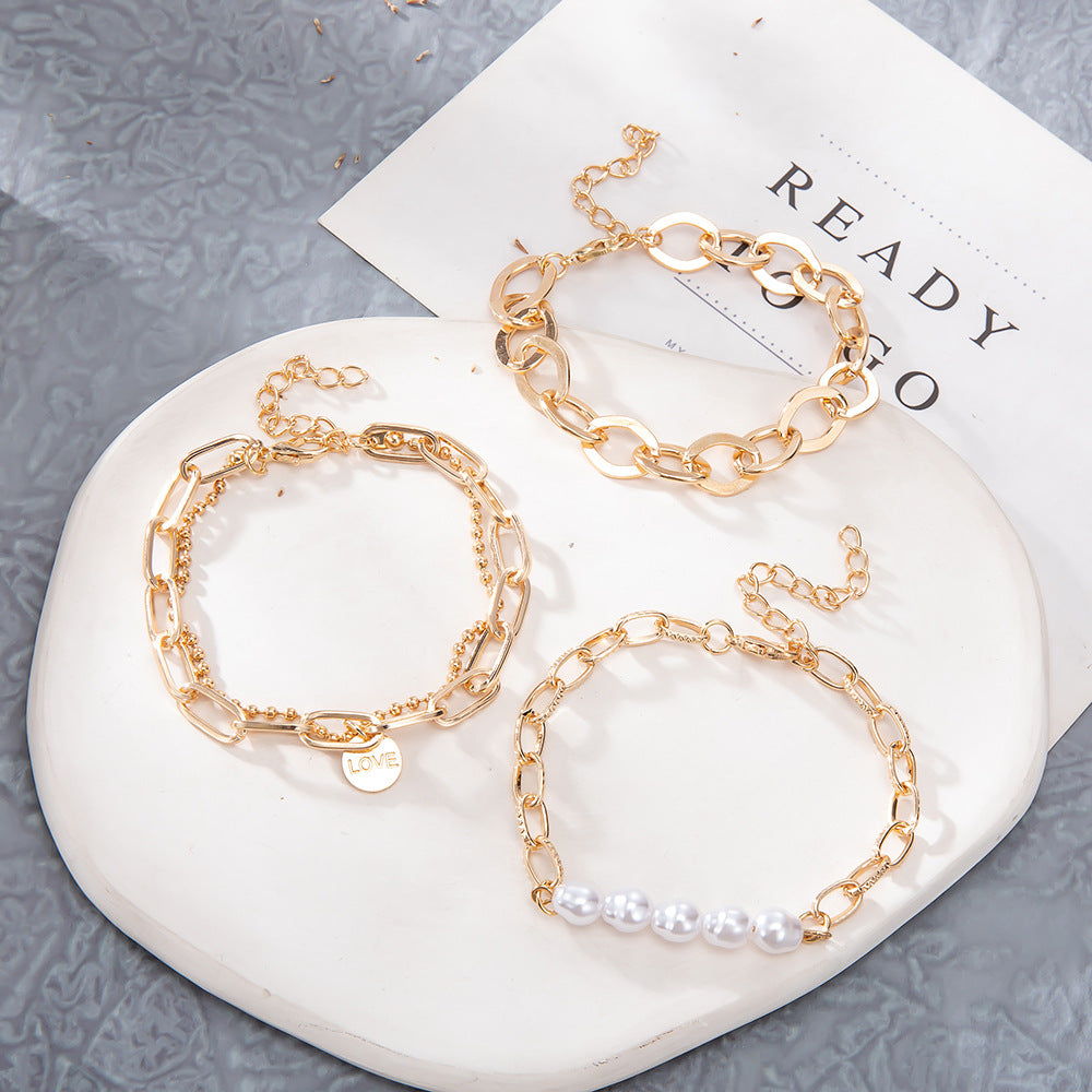 Klassische Gold Armband mit zeitloser Eleganz