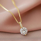 Zarte handwerkliche Halskette