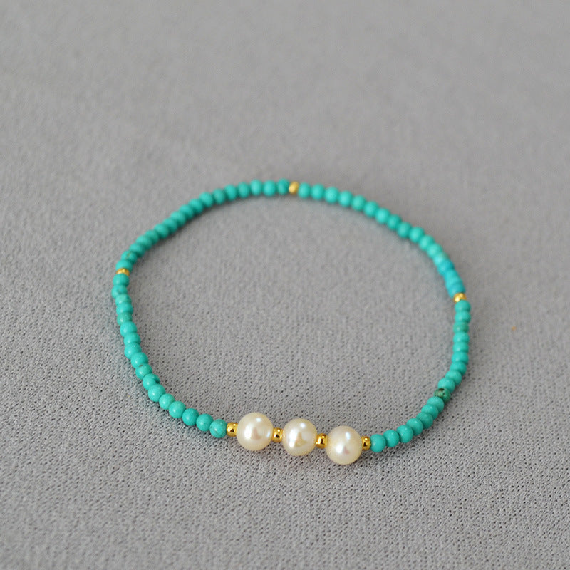 Zarte handwerkliche Perlen Halskette