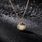 Schöne Halskette mit einzigartigem Stil