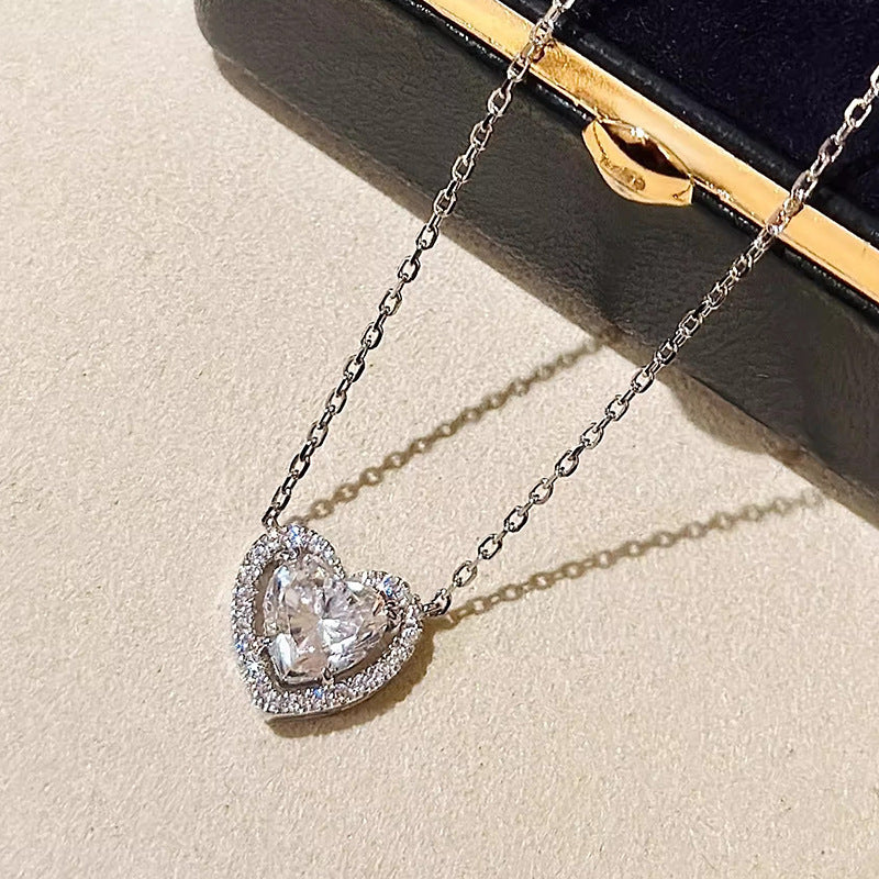 Klassische Halskette mit zeitloser Eleganz