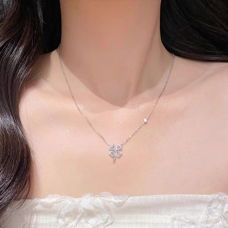 Klassische Halskette mit zeitloser Eleganz