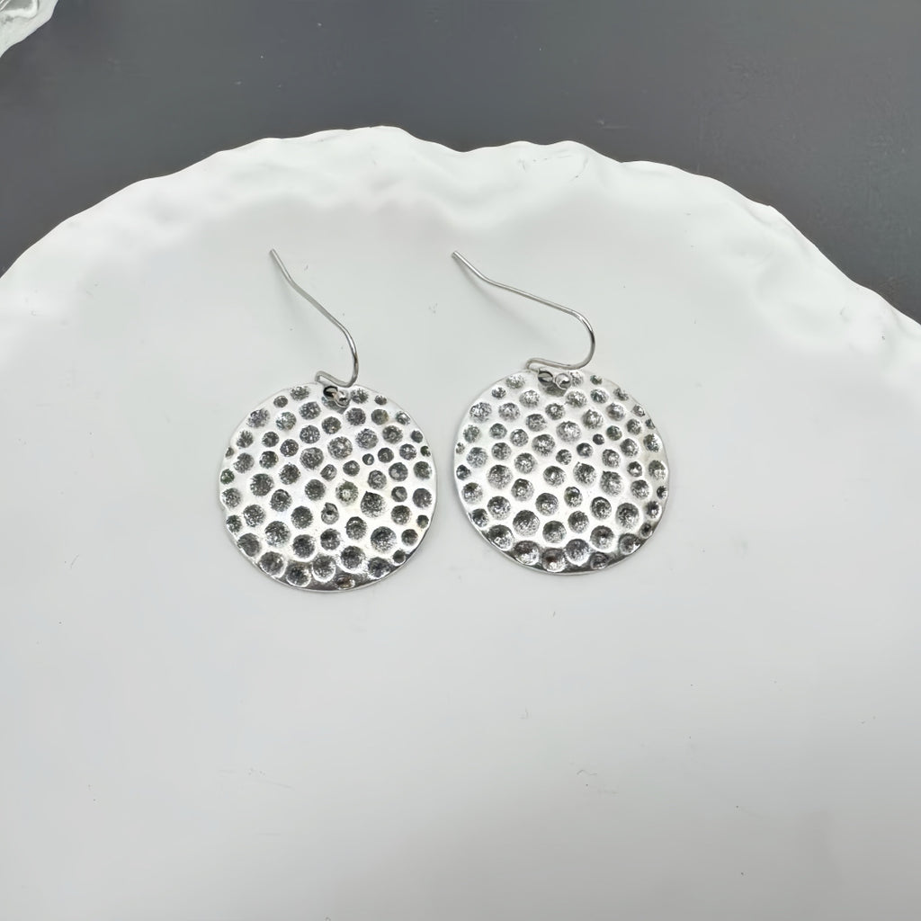 Atemberaubende Ohrring für den Alltag