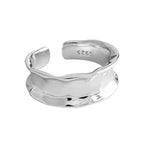 Zarte handwerkliche Gold Ring