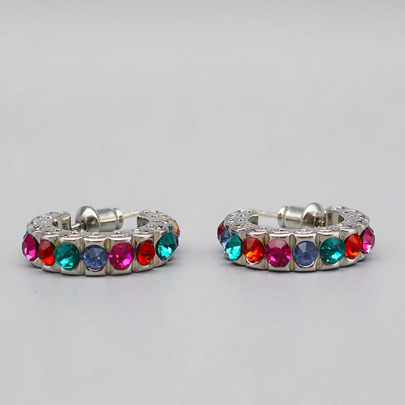 Atemberaubende Ohrring für den Alltag